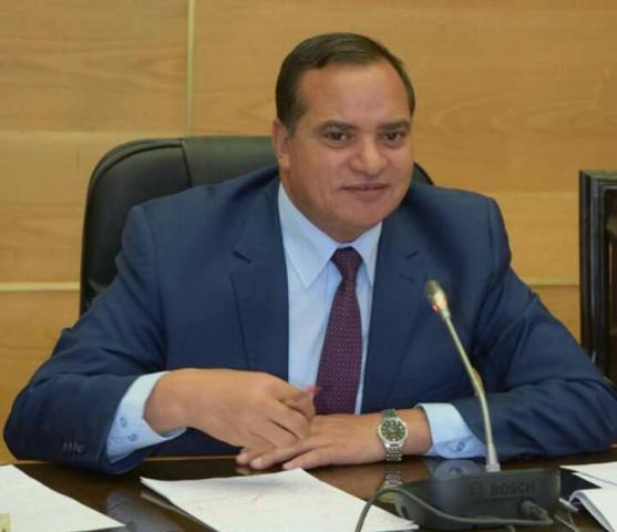 د. احمد عزيز رئيس جامعة سوهاج