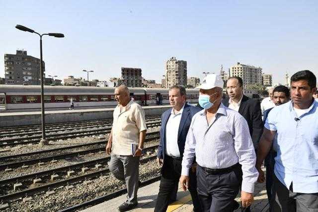 بالصور - كامل الوزير يتابع  معدلات تنفيذ مشروع تحديث نظم الإشارات بخط القاهرة الاسكندرية