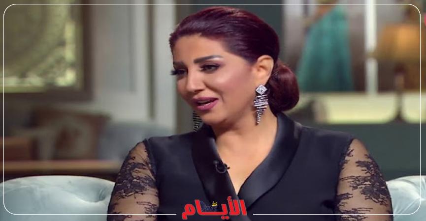 وفاء عامر