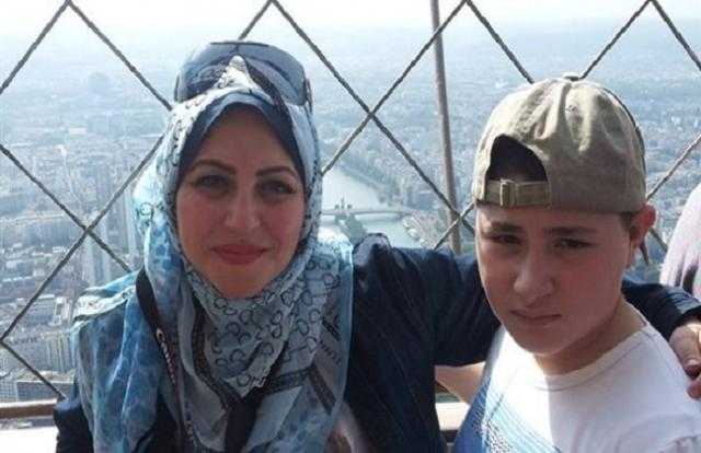 ميار الببلاوي تنهار بعد مرض ابنها : بيرجع وبيتلوى وبيموت بين إيدى -شاهد