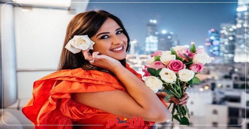 ياسمين عبد العزيز