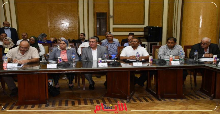 مسئولي الإسكان