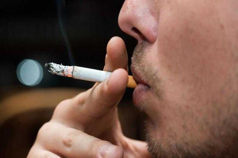 صدمة جديدة للمدخنين في مصر: بالأرقام زيادة أسعار السجائر الأجنبي
