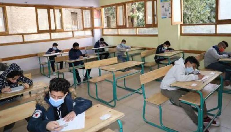 عاجل: بيان هام من التعليم بشأن إلغاء الامتحانات الشهرية لطلاب المدارس