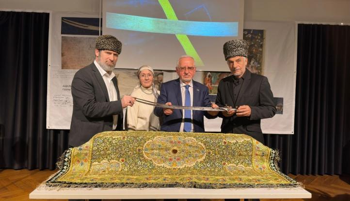 بعد مرور عام على الكشف عنه.. لا يزال «ذو الفقار» محور اهتمام الأوساط الأكاديمية والدينية