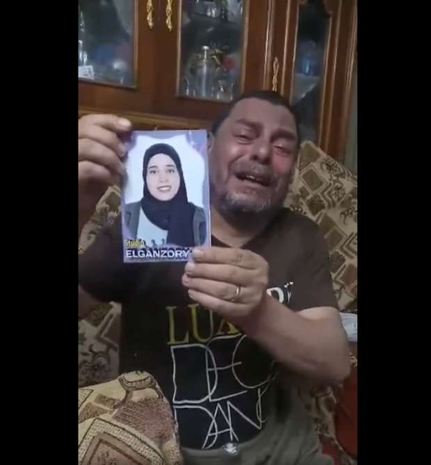 والد الطالبة مني