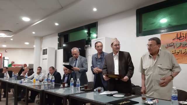 الإعلام بين التنوير والتضليل والأخونة ..في صالون حـزين ...